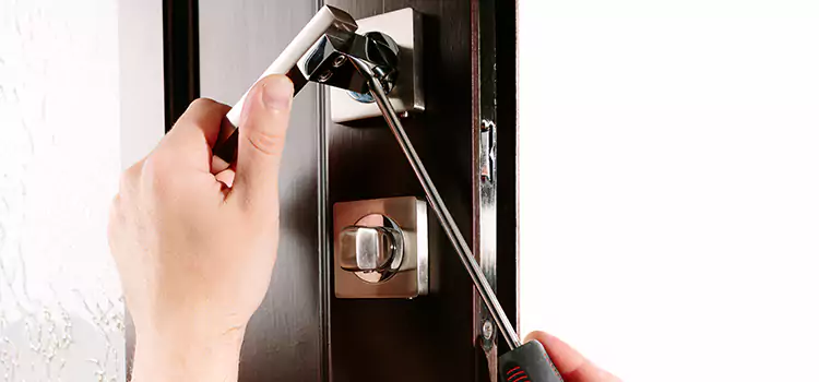 Door Lock Replacement Service Gladstone