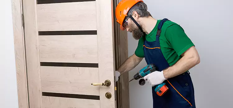 Replace Internal Door Handle with Lock Gladstone